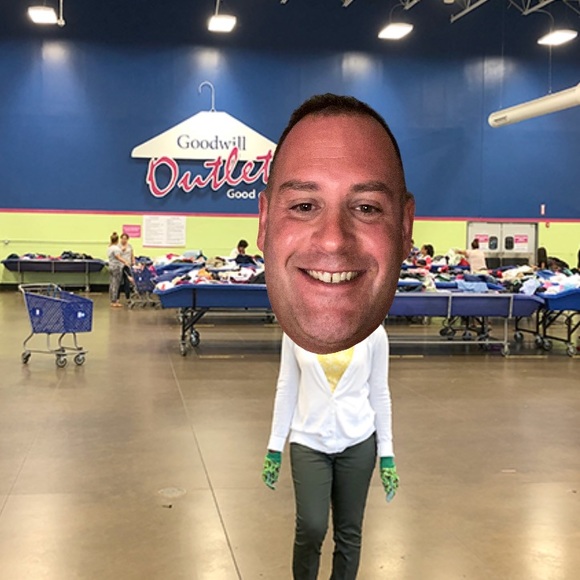 Low Start Clearout With @esweeney11. Adults, Kids, Home, Office Supplies & More - Picture 4 of 12